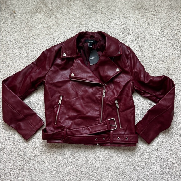 Forever 21 Burgundy Faux Leather Moto Jacket Women’s Size M NWT - Picture 2 of 10